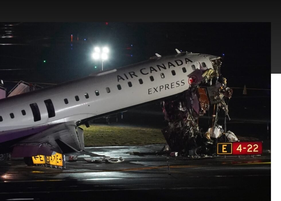 Pilot and copilot killed in collision between jet and fire truck at New York’s LaGuardia Airport