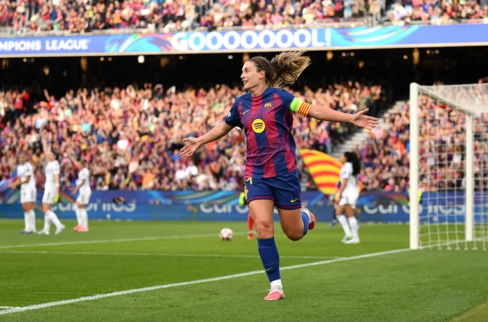 Putellas disputó su partido número 500 en la contundente victoria del Barcelona sobre el Real Madrid en los cuartos de final de la Liga de Campeones Femenina.